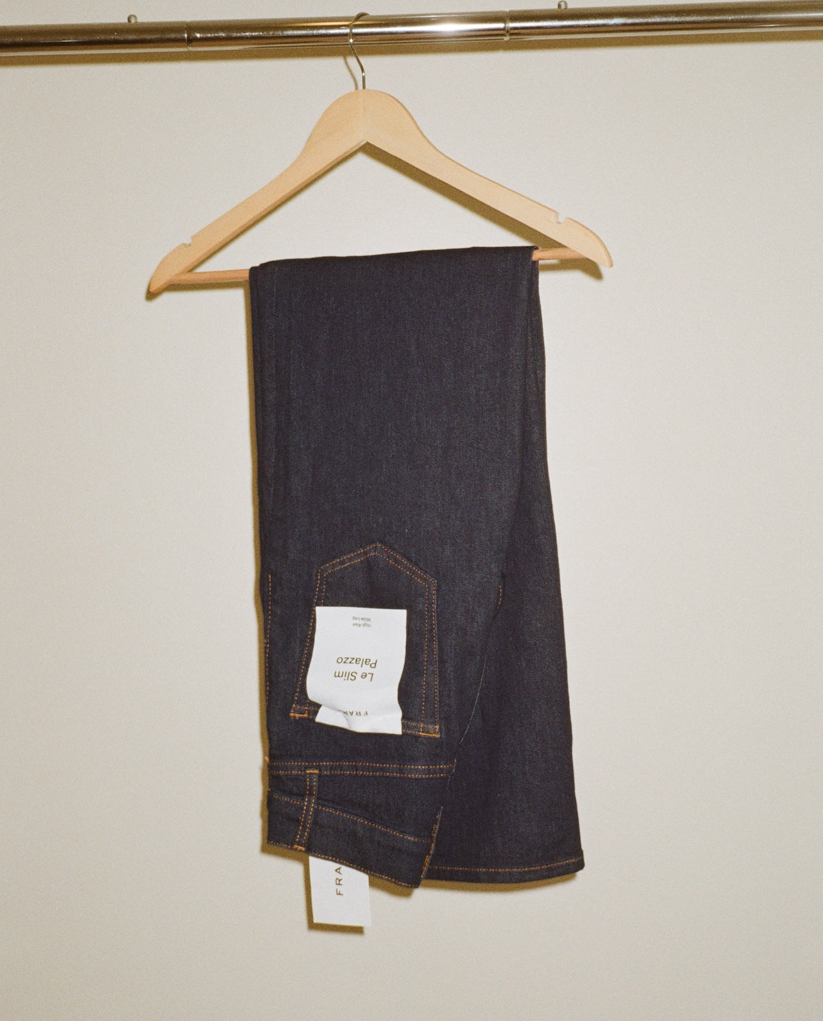 Frame Wide-Leg Jeans